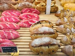 -焙丽拾光(麦凯乐直营店)