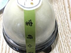 -蜜蜂小象·榴莲千层蛋糕(时代汇11栋店)