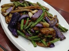 -东馆和天下特色餐饮(工农店)