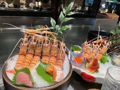 -万岛日本料理铁板烧(万泰国际店)