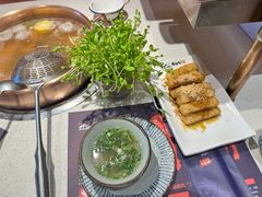 -牛村来人潮汕牛肉火锅(西单店)