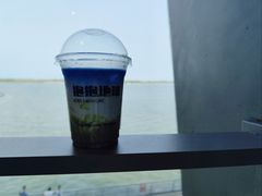 -抱抱地球咖啡馆(国家海洋博物馆店)