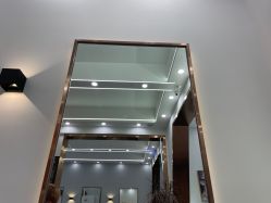 -V8潮牌·接发烫染连锁