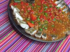 -香巴拉云南餐厅(华莱坞店)