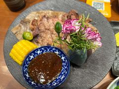 -8PINTS八品脱·日料·烧鸟·精酿小酒馆(莘庄店)