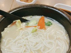 -灵芝妹子米线(瓦房店新玛特店)