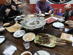 -乡土黄·鲜牛肉火锅·小龙虾(兴业街店)