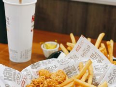-The Habit Burger Grill 哈比特汉堡(世博店)