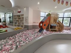 -龙格亲子游泳·水育早教运动中心(上虞钱江中心)