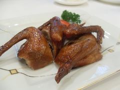 脆皮乳鸽-海逸海鲜酒家(古北店)