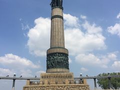 -人民防洪胜利纪念塔