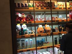 面包甜点陈列柜-星巴克臻选(周浦万达店)