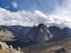 -莲宝叶则景区