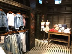 -Hollister(希慎广场店)