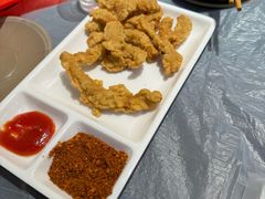 -肥肥虾庄·金牌油焖大虾(东湖欢乐谷店)