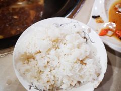 -三江鱼东北特色铁锅炖(骆驼店)