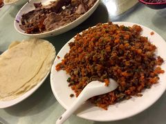 -维吾尔餐厅(宜山路店)