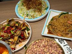 -街角等你.大连海鲜烧烤.经典铁板海鲜串(西安路店)