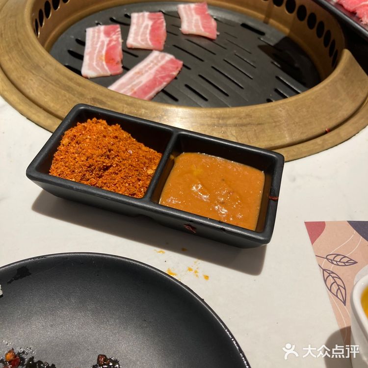 又来吃花味烤肉啦