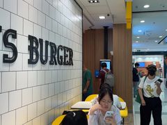 -麦当劳(凯德MALL太阳宫店)