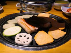 -唯成•韩国炭火烤肉 유성고기