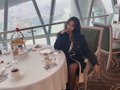 -广州塔卢特斯法国旋转餐厅
