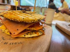 -Catch Bagel(芳草地店)