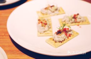 Tuna Fruit Tower