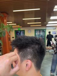 -米娜男士新国潮理发馆