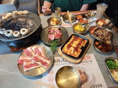 -草家酱蟹炭火烤肉店(珲春南路一店)