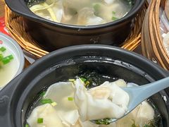 -馋三尺蟹粉小笼(人民广场店)