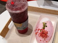 -奈雪的茶(湖滨银泰in77C区PRO店)