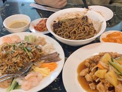 -桃园中华料理炸酱面(燕儿岛路店)