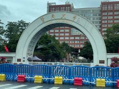 -华威达牛庄(黄埔大道西店)