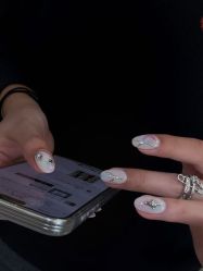 -Touch Nail·品质·美甲美睫
