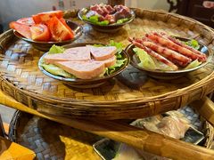-王婆乔鲜鱼自助火锅(蜀汉路店)