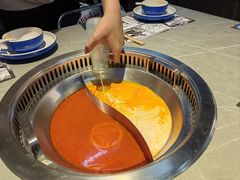 水牛奶冬阴功汤锅-生活如沸·顺德水牛奶火锅(人民广场店)