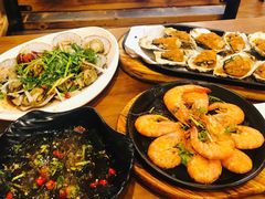 -老东镇啤酒屋海鲜加工·蒸汽海鲜·海鲜烧烤(台东店)