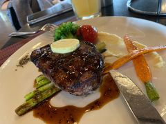 -WOLFGANG PUCK KITCHEN & BAR(迪士尼小镇店)