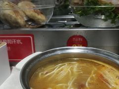 -百品聚旋转火锅(万德庄店)