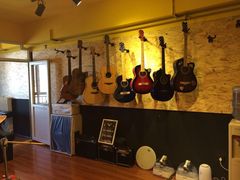 -艺桉余音琴行(火神庙分店)