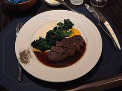 -福楼毕斯罗F Bistronome(国贸商城约会地标景观店)