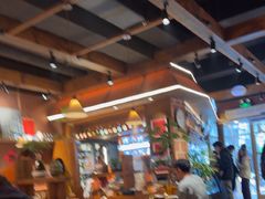 -巴卤社老火锅(财富店)