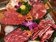 -明洞阿姨·韩式酱蟹烤肉·创意料理(三元桥店)