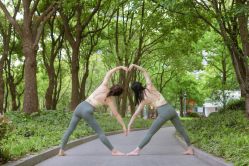 -亚太瑜伽普拉提学院