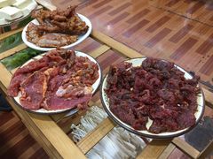 -阿昌白族石板烧(大理古城店)