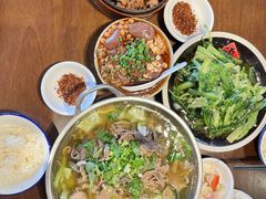 -谢老五跷脚牛肉·非遗传承店
