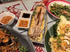 -辉记炭烧海鲜大排档·老字号(福田店)