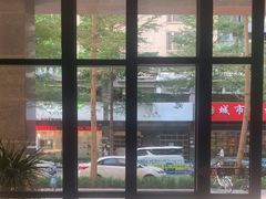-铂尔登国际酒店(南山深圳湾口岸店)