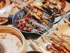 -破瓦寒窑·地摊烤羊排